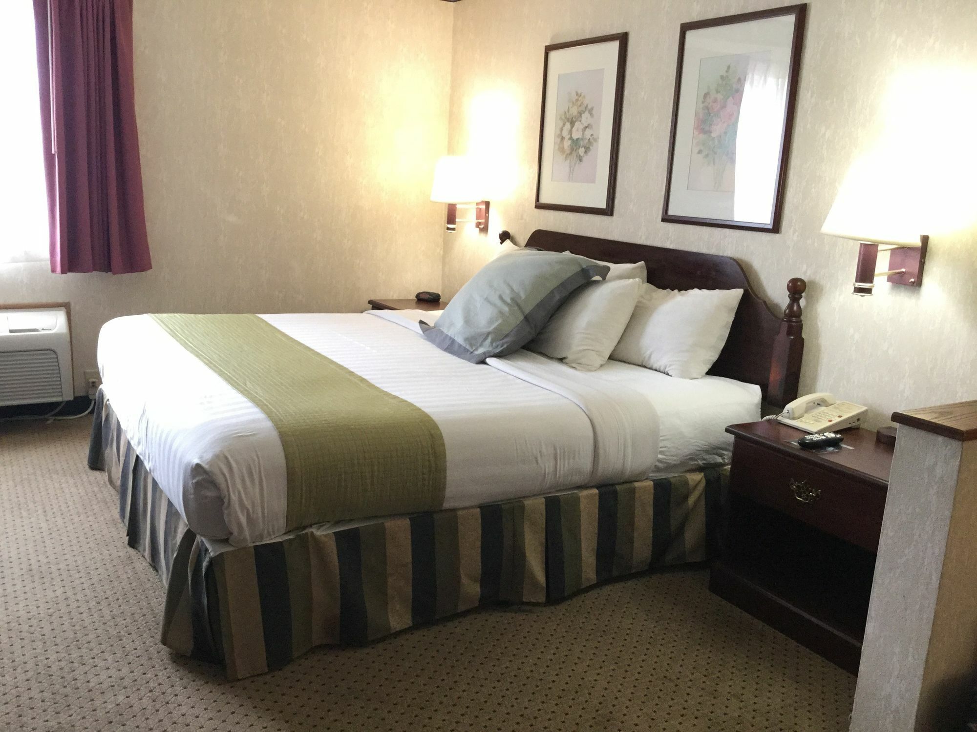 Americas Best Value Inn And Suites Saint Charles Exterior photo
