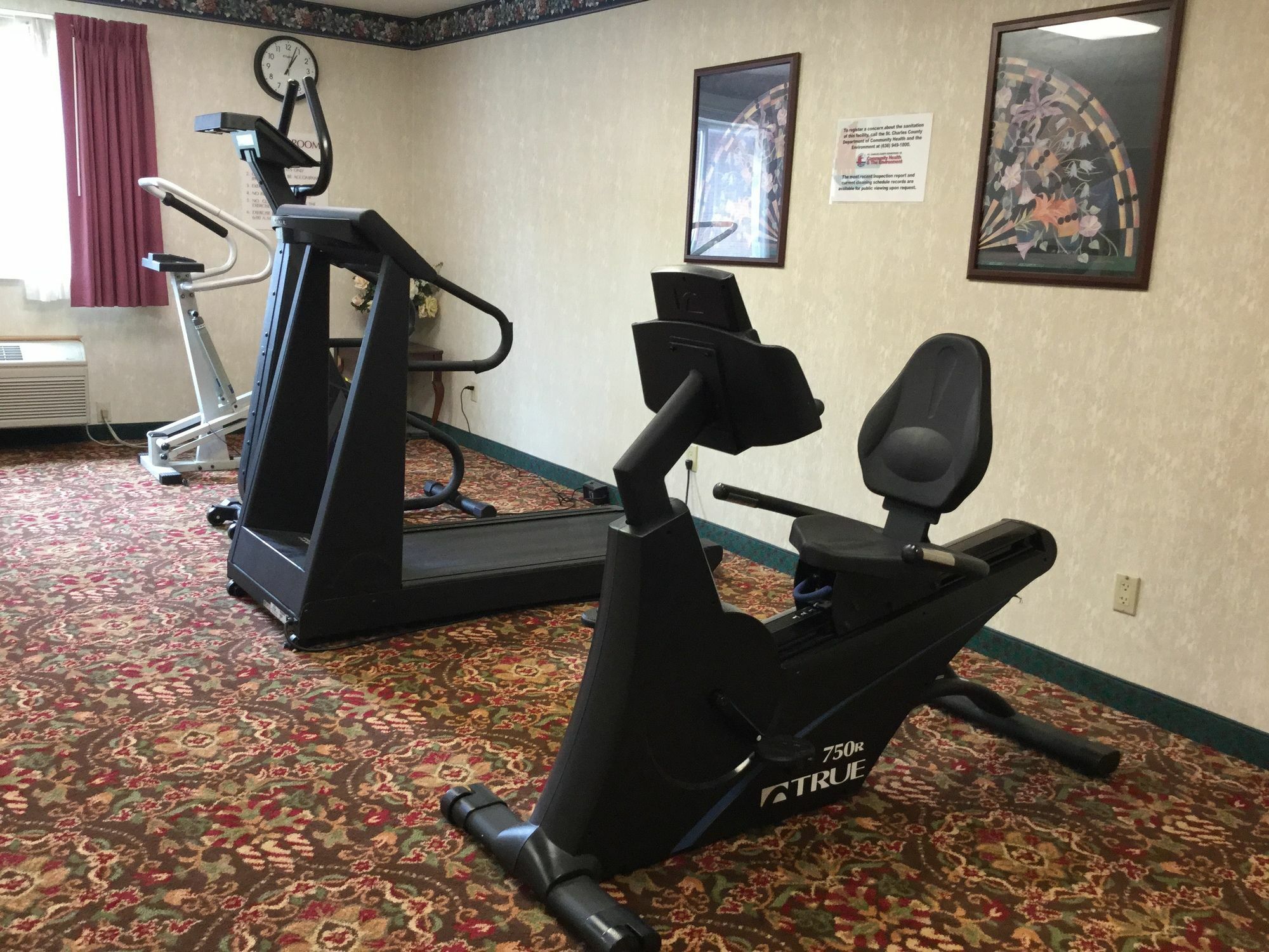 Americas Best Value Inn And Suites Saint Charles Exterior photo